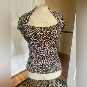 Frederick’s of Hollywood Leopard Print Animal Print Short Sleeve Pinup Shirt - S